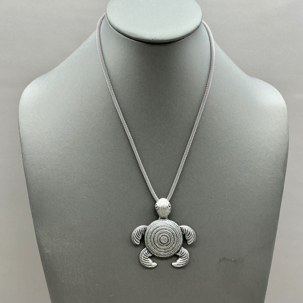 Turtle Pendant Necklace Women Silver Tone Textured Animal Boho Jewelry 19"